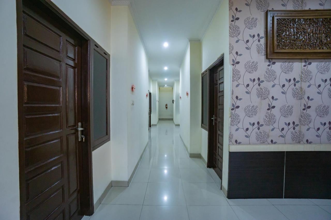 Hotel Oyo 2357 Syariah Grand Raudhah Dżakarta Zewnętrze zdjęcie