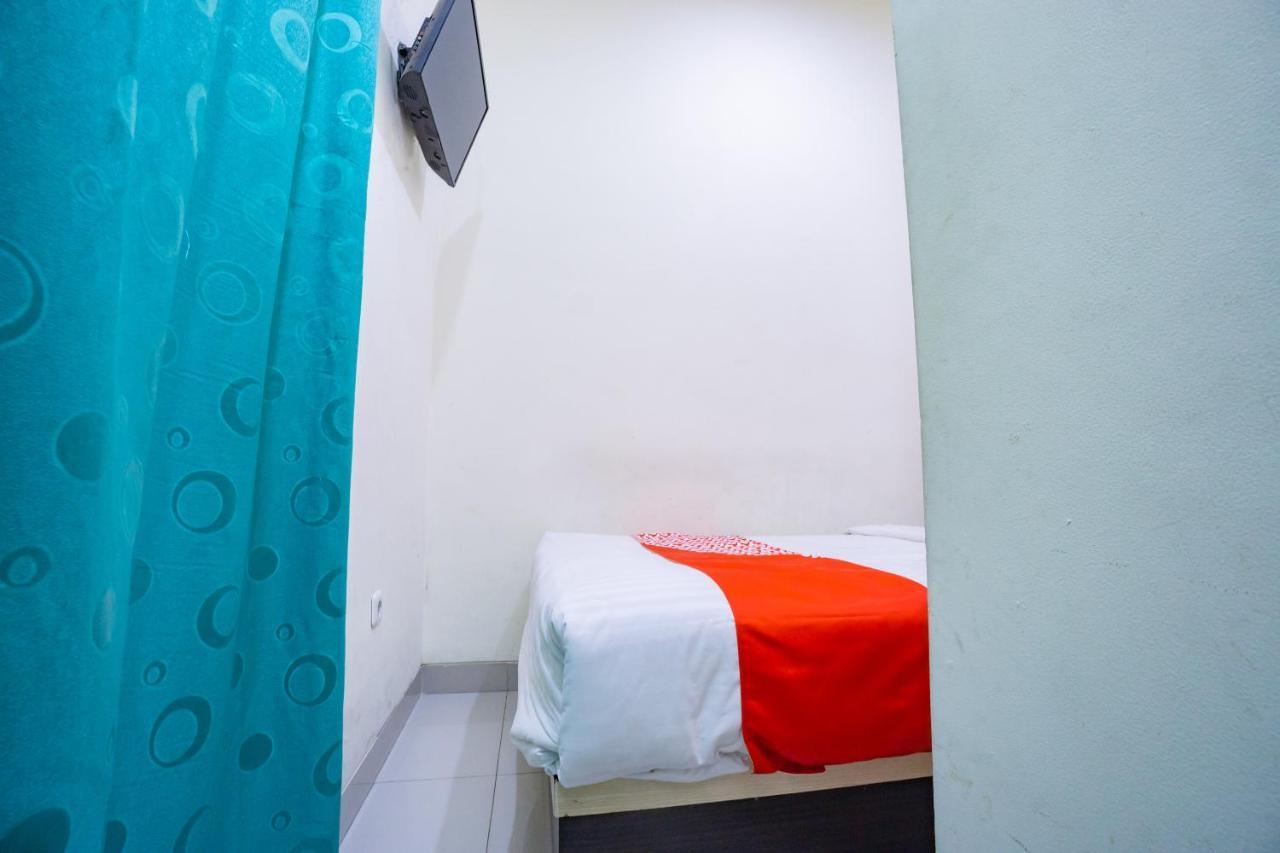 Hotel Oyo 2357 Syariah Grand Raudhah Dżakarta Zewnętrze zdjęcie