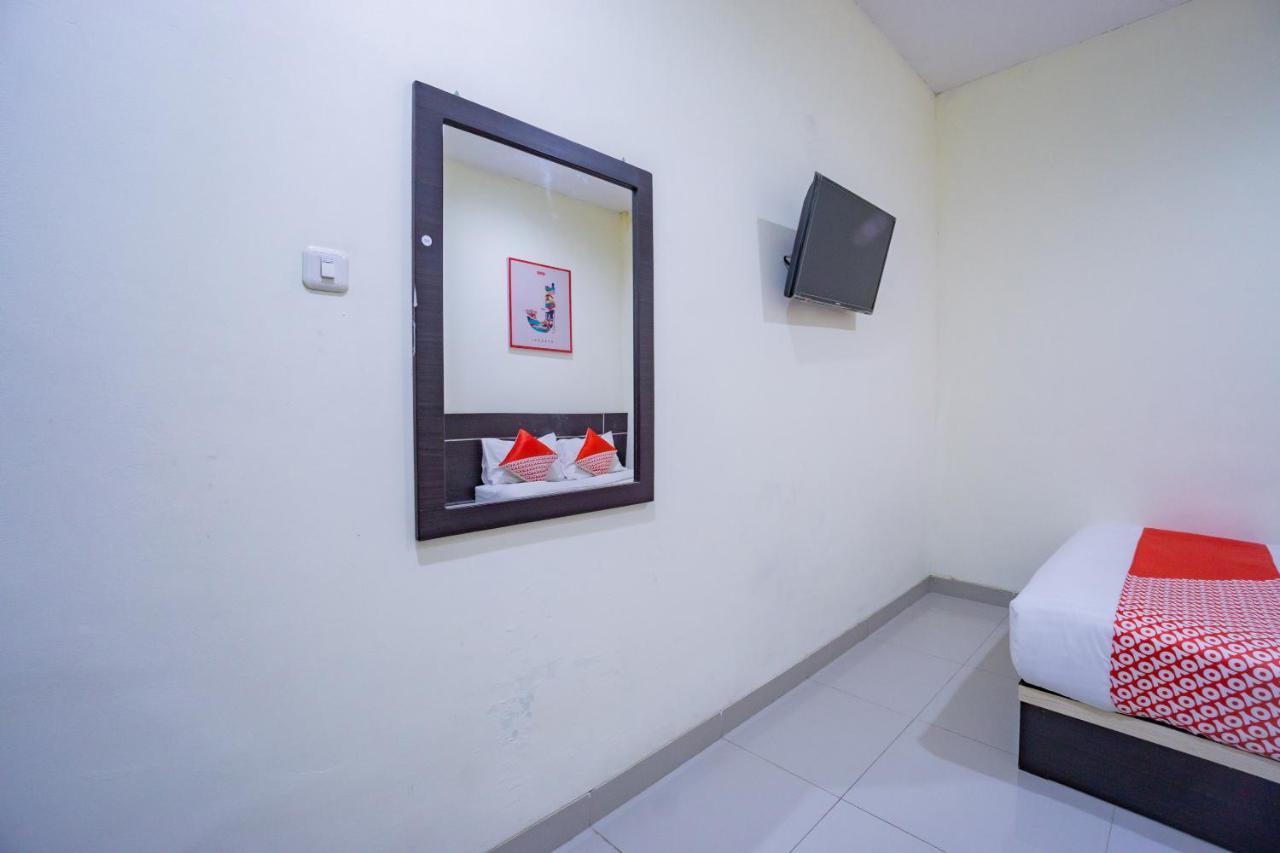 Hotel Oyo 2357 Syariah Grand Raudhah Dżakarta Zewnętrze zdjęcie