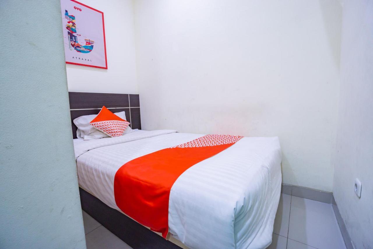 Hotel Oyo 2357 Syariah Grand Raudhah Dżakarta Zewnętrze zdjęcie