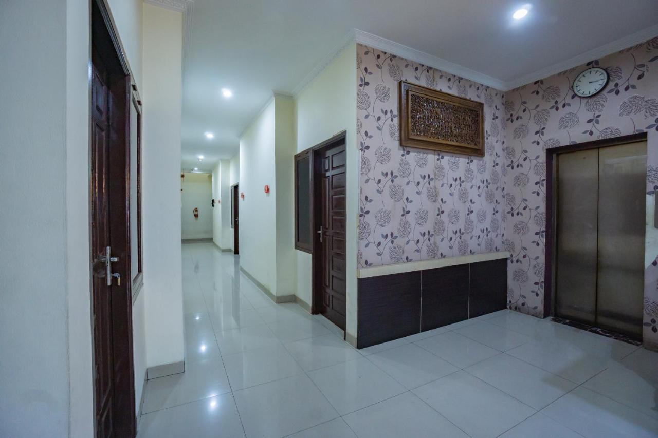 Hotel Oyo 2357 Syariah Grand Raudhah Dżakarta Zewnętrze zdjęcie