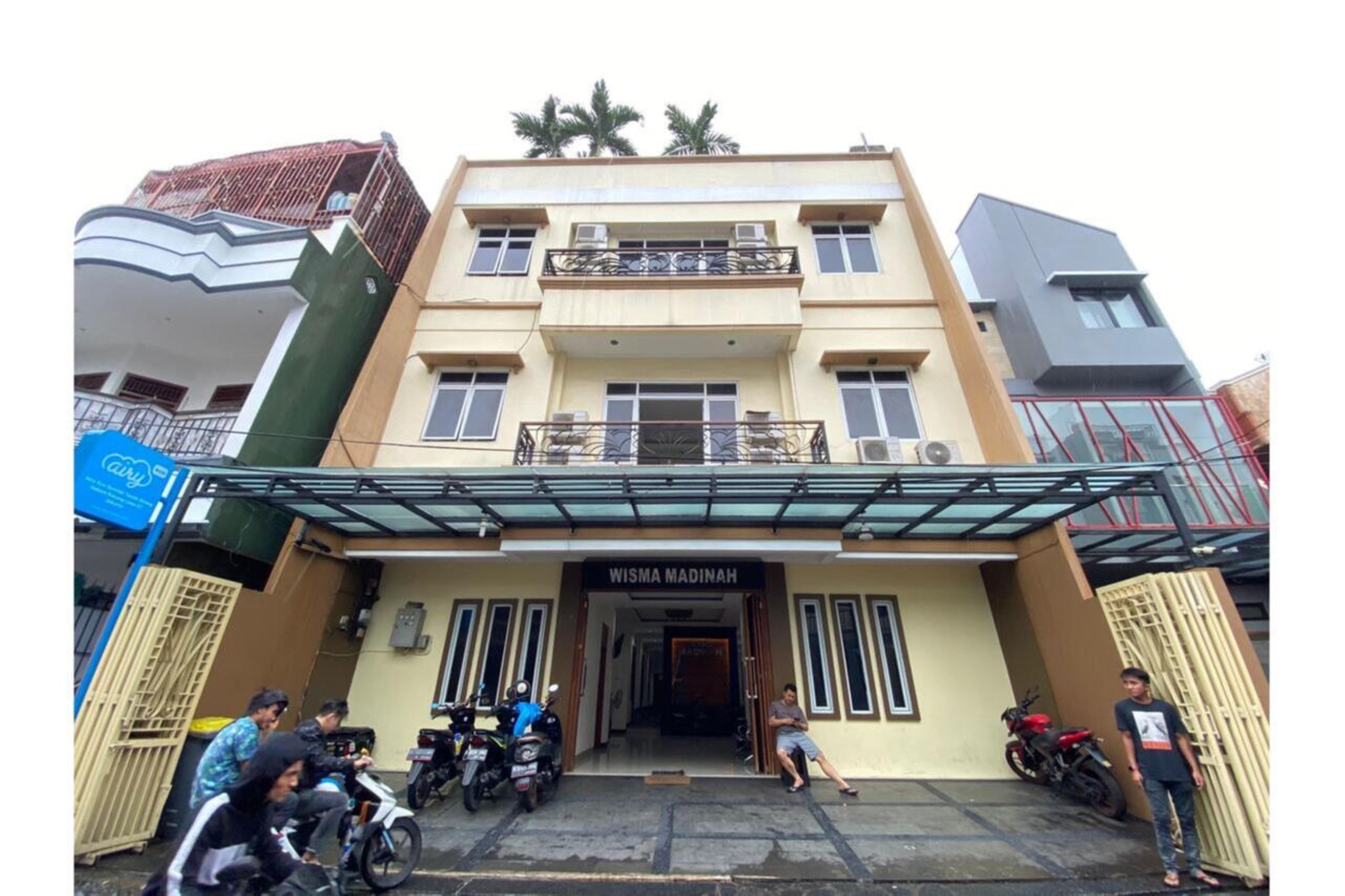 Hotel Oyo 2357 Syariah Grand Raudhah Dżakarta Zewnętrze zdjęcie